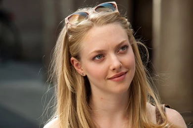 Amanda Seyfried HD Wallpapers
