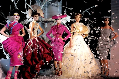 Fashion Models :: Sexy Girls Wallpapers :: ShareWallpapers