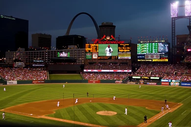 Just For Fun: Arch "Googles" ~ CDN And The City