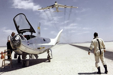 Astronaut Looking At The B52 That Dropped His Experimental ...