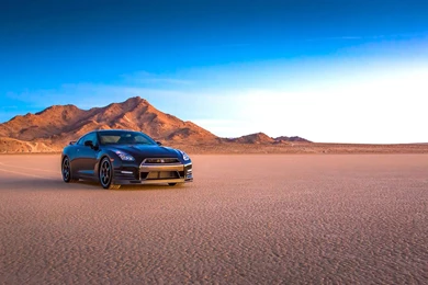 2014 Models GT R Track Version Of The Sports Car Wallpapers 3 ...