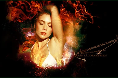 A. Milano Alyssa Milano Wallpapers (4217230) Fanpop