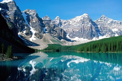 Top Download UHD 4K Mountains Wallpapers