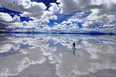 Salar De Uyuni wallpaper 23.jpg