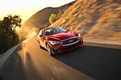 Infiniti Q50 2016