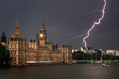 Lightning Bolt Wallpaper VBXo 103977 Desktop Wallpapers