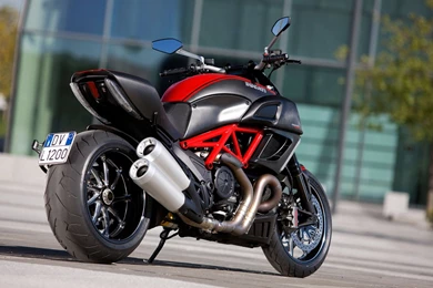 1920x1080 Ducati Diavel Carbon Wallpapers