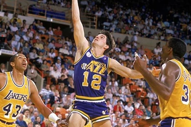 5.17.88: Stockton Goes For 23pts & 24asts Vs Magic Johnson In The ...
