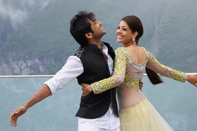 Types 12 Sweet Images Of Couple Hug