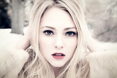 AnnaSophia Robb HD Wallpapers 2015.